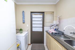 3 Bedroom Property for Sale in De Oude Spruit Western Cape